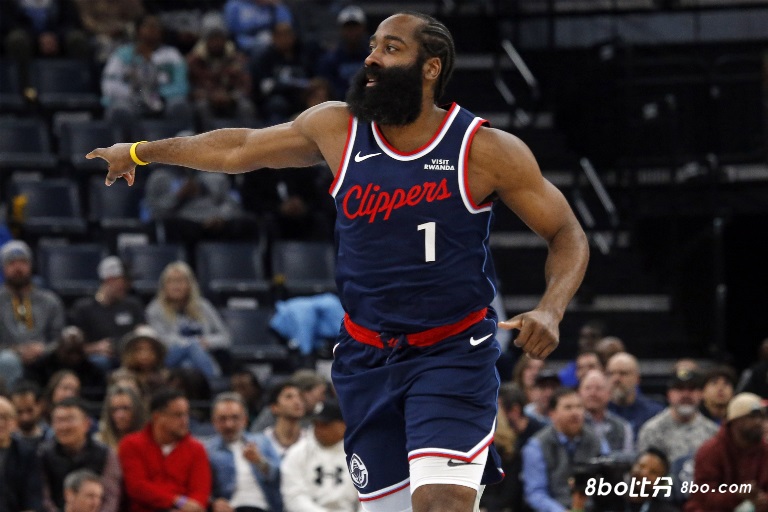 拓记：不知快船球员心态是否和球迷一样已有点消极 期待年末换血