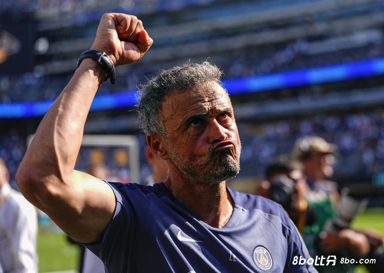 恩里克:西蒙是最出色的门将,巴黎抽中的第四档球队都很难对付